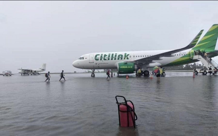 Inundasaun iha Aeroportu Internasional Prezidente Nicolao Lobato, Dili, segunda (15/11).
