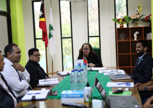 Ministra Saúde (MS), Élia A.A. dos Reis Amaral, halo diskusaun ho Reprejentantivu United Nations Children&#039;s Fund (UNICEF) ba Timor-Leste, Bilal Aurang Zeb Durrani.