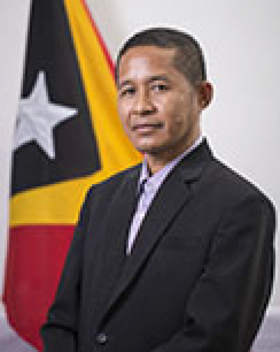Deputadu Bankada Frente Revolusionáriu Timor-Leste no Independente (FRETILIN), Alexandrino Cardoso.