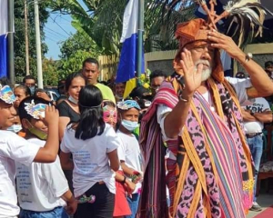 Populasaun fo hatais Prezidente CNRT tuir tradisaun timor Leste
