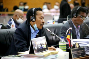 Xefe Bankada União Democrática Timorense (UDT) iha Parlamentu Nasional, deputadu Francisco David iha plenaria parlamentu Nasional