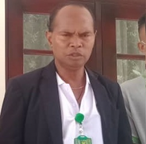  Prezidente Assosiasaun Nasionál Produtor Fini Komersial Timor-Leste (ANAPROFIKO-TL), Ilidio Mau Tersa Mendonça.
