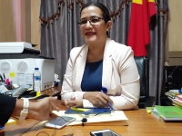 Sekretária Jerál Parlamentu Nasionál (SJPN) Cedelizia Faria dos Santos iha nia knaar fatin PN, Kinta (21/05).