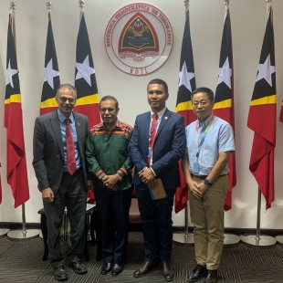 UN Resident Coordinator Roy Trivedy (Left) and Timor-Leste’s Prime Minister Taur Matan Ruak (second from left), Alex Tilman and another UN staff during a meeting with Prime Minister in the Government Building in Dili few months ago.