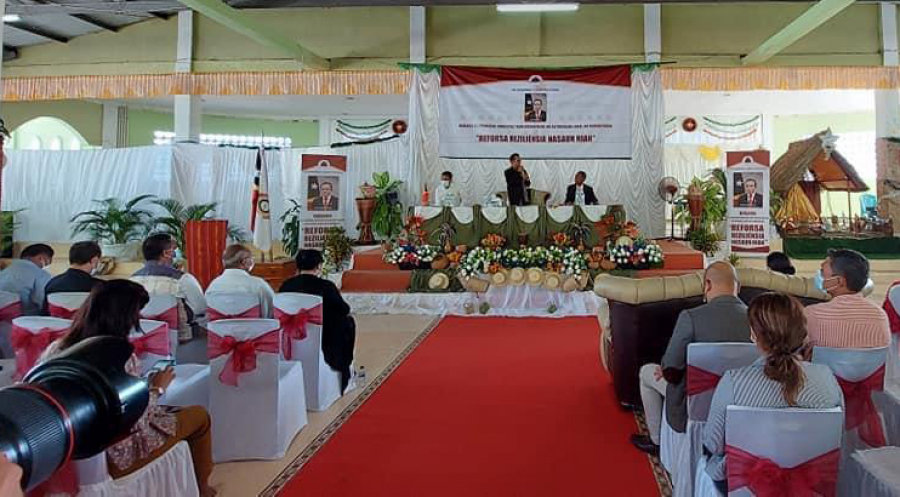 Primeiru Ministru (PM), Taur Matan Ruak, halo dialogu ho komunidade no autoridade sira iha Munisípiu Manatutu.