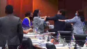 Deputada husi KHUNTO Olinda Guterres vs Deputada husi CNRT, Fernanda Lay iha PN to&#039;o keixa malu