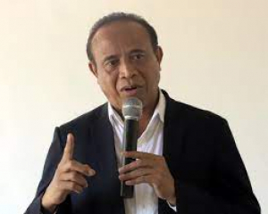 Ministériu Asuntu Parlamentár no Komunikasaun Sosiál (MAPKomS), Francisco Martins Jerónimo.