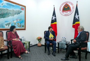 Primeiru-Ministru, Kay Rala Xanana Gusmão, hala&#039;o enkontru ho Embaixadór Brazíl mai Timor-Leste, Maurício Medeiros Assis. 