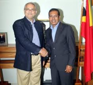 Prezidente Repúblika, José Ramos Horta kaer lima hela ho Primeiru Ministru (PM), Taur Matan Ruak.