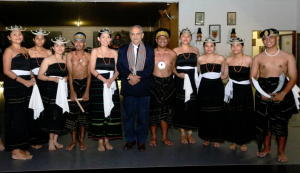 Prezidente Repúblika Jose Ramos Horta foto hamutuk ho Timoroan sira iha Darwin-Australia. 