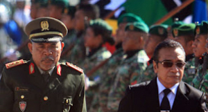 Prezidente Repúblika, Francisco Guterres ‘Lú Olo’ (los) ho Xefe Estadu Maior-jeneral, F-FDTL, Tenete Jenerál Lere Anan Timur. 