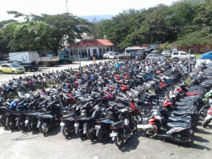 Motorizada hamutuk 289 ne&#039;ebé PNTL prende iha Dili durante semana ida laran, oras nee rai hela iha Komandu Polisia Dili, segunda (22/03).