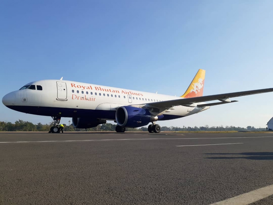 Aviaun Royal Bhutan Airlines, Kinta (31/10/19) to&#039;o ona Dili.